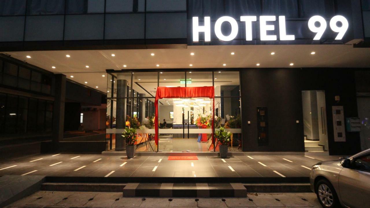 Hotel 99 Sepang Klia & Klia2 Luaran gambar